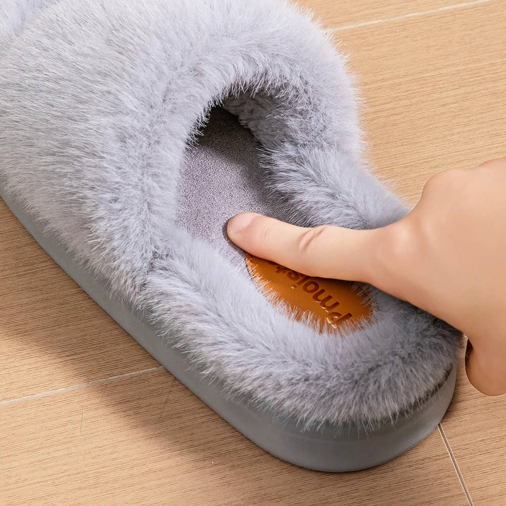 SoftAura Slippers