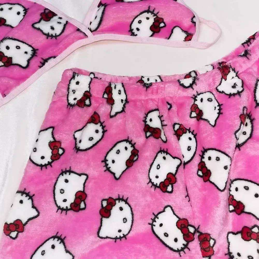 Hello Kitty ladies Pajama Set