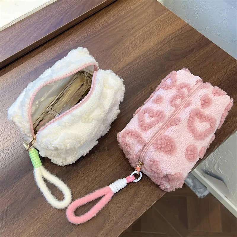 Love Puff Beauty Bag