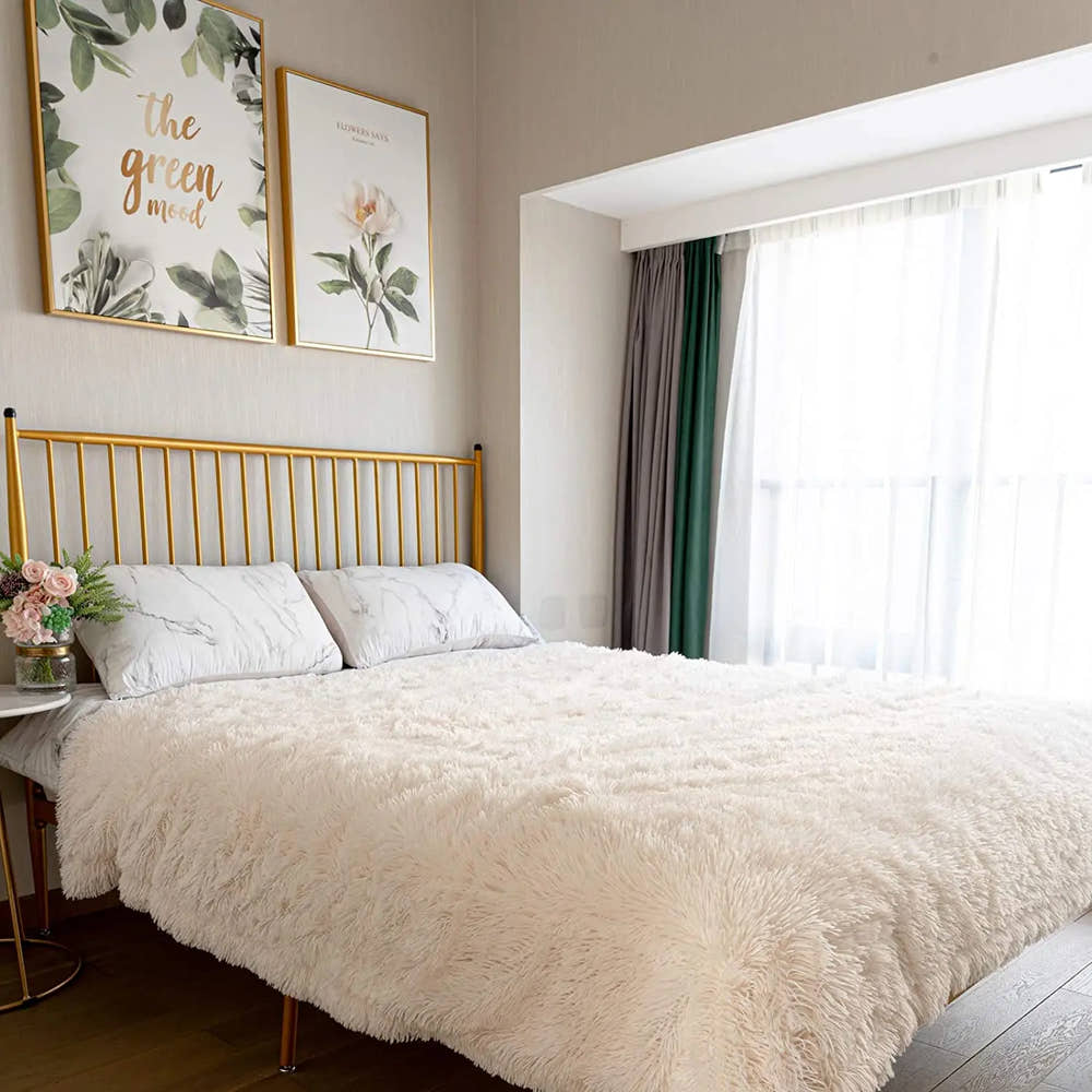 Double Layer Plush Throw Blanket - SweeTee Beauty leak-proof panties