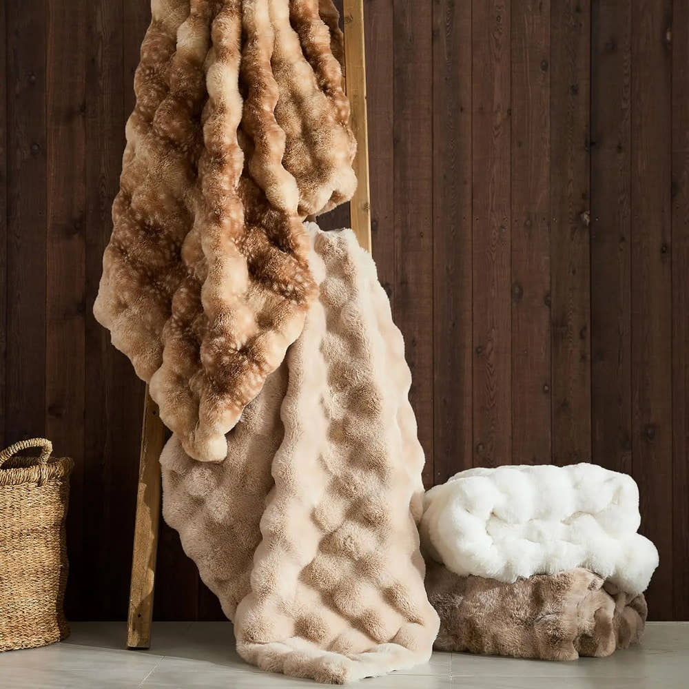 Deer Fawn Bubble Throw Blanket