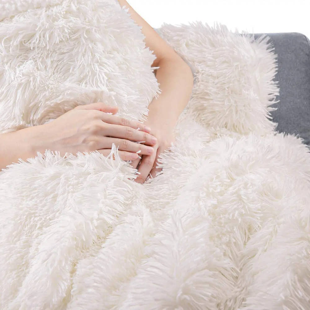 Double Layer Plush Throw Blanket - SweeTee Beauty leak-proof panties