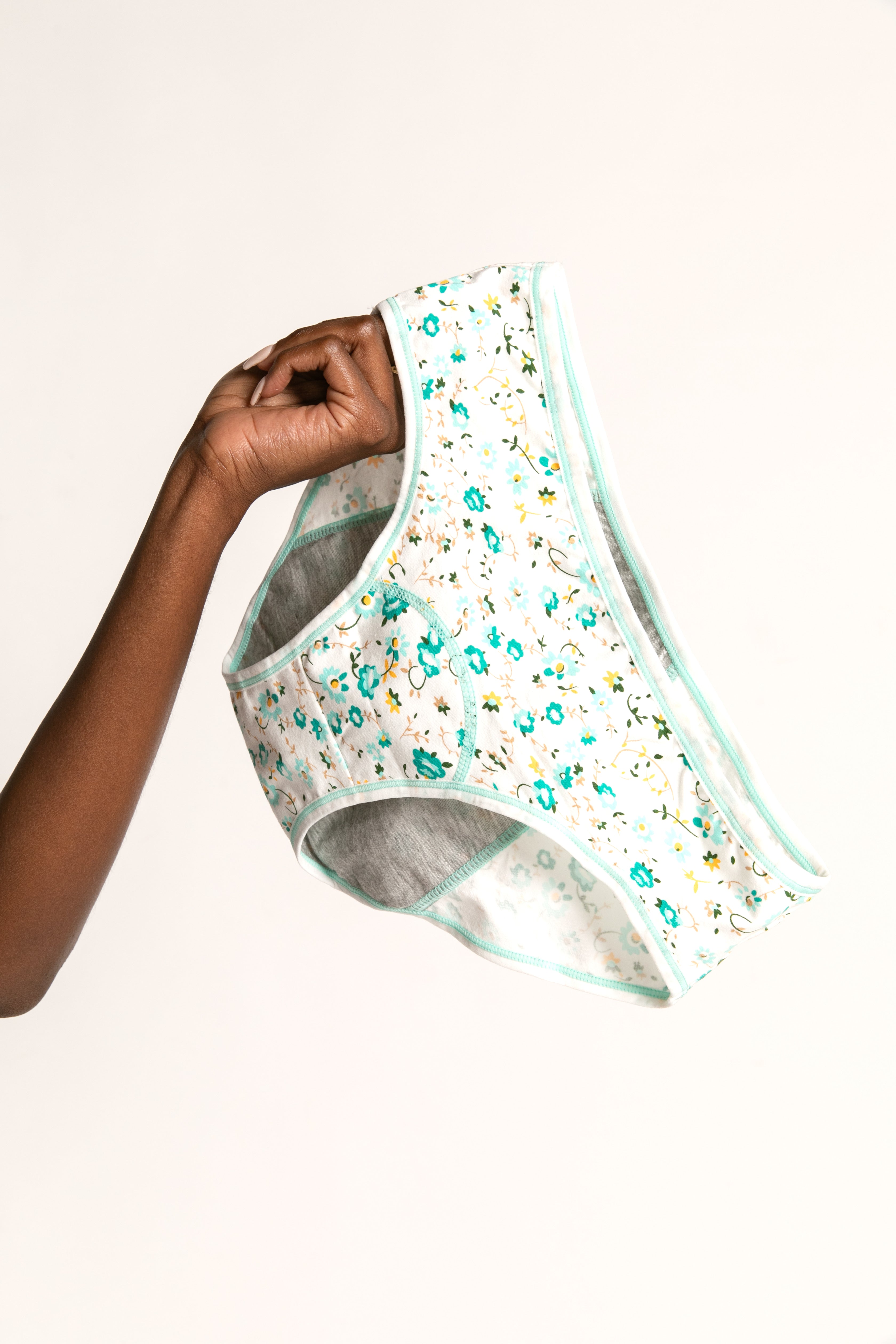 Teen Brief - SweeTee Beauty leak-proof panties