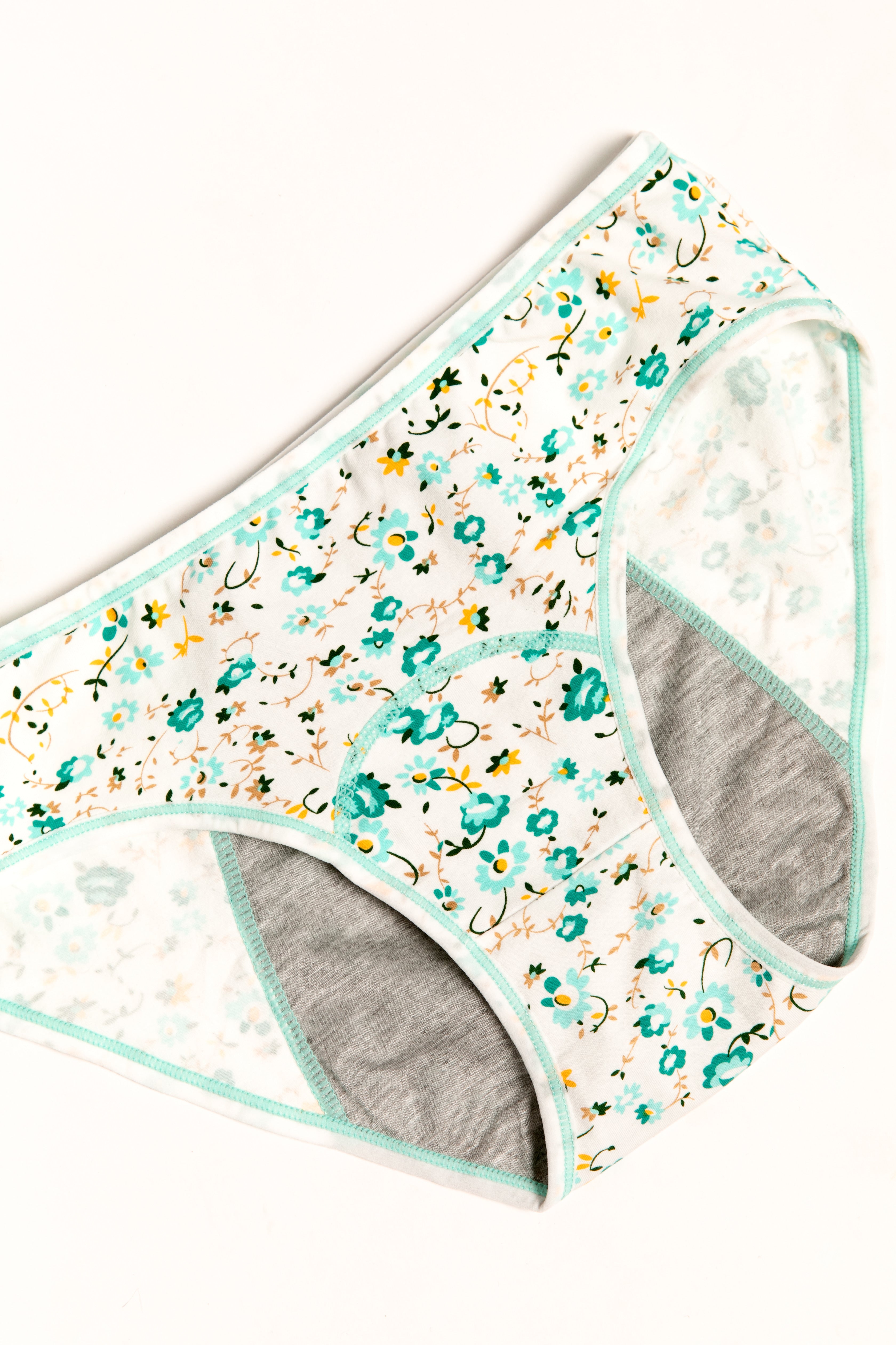Teen Brief - SweeTee Beauty leak-proof panties